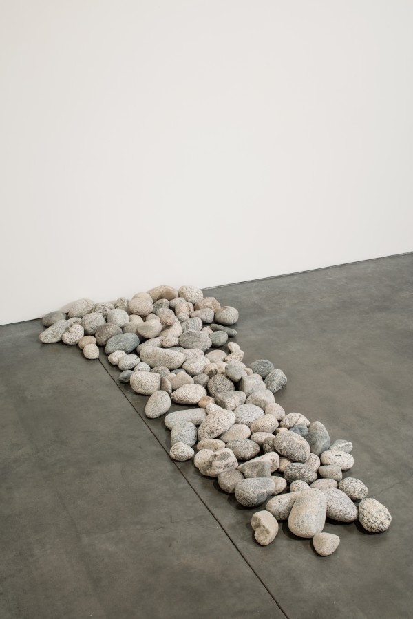 ONO_Stone-Piece_v2_photo-Pierre-Le-Hors-600x900